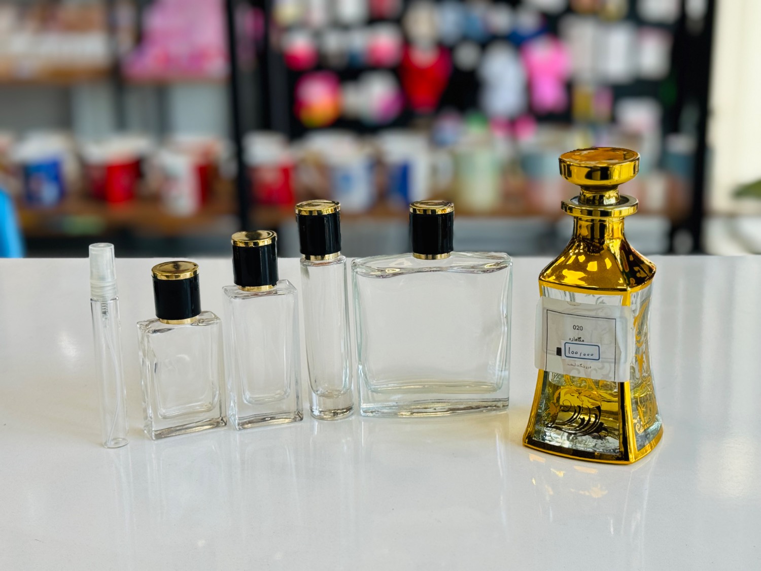 عطر مگاماره