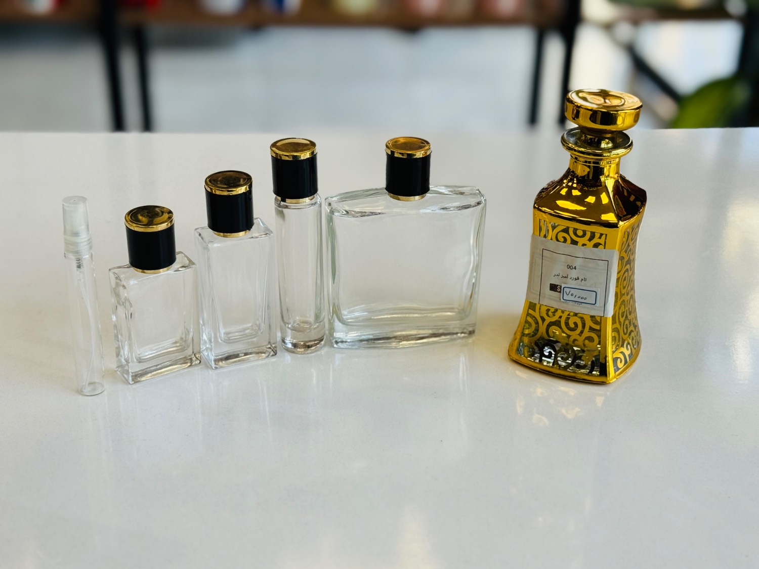 عطر تام فورد آمبر لدر