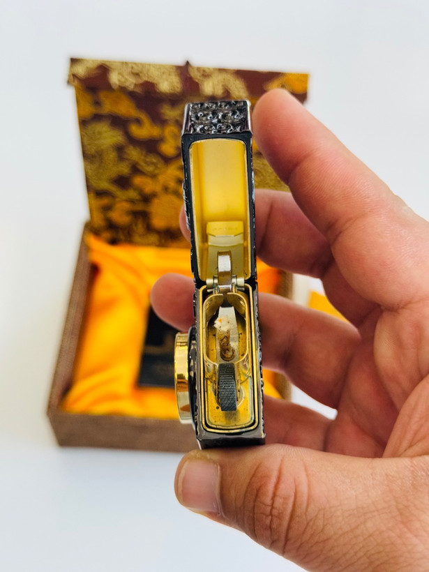 فندک کلکسیونی سنگین زورو