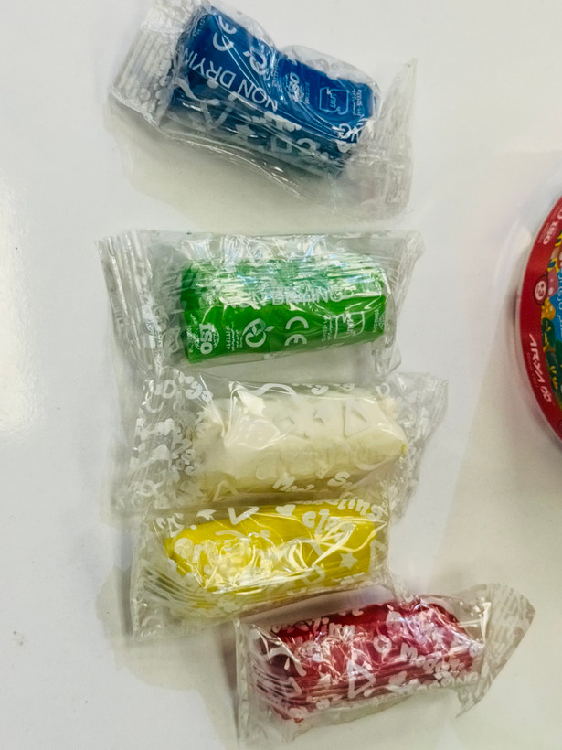 خمیر بازی ۵ رنگ سطلی آریا
