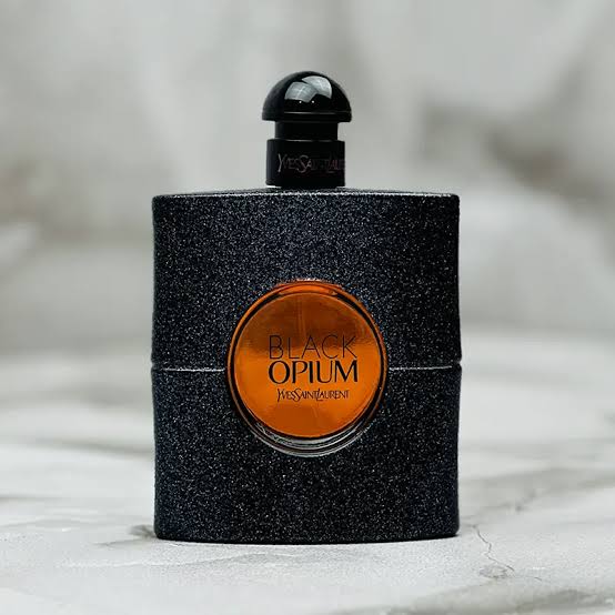عطر ایو سن لورن بلک اوپیوم